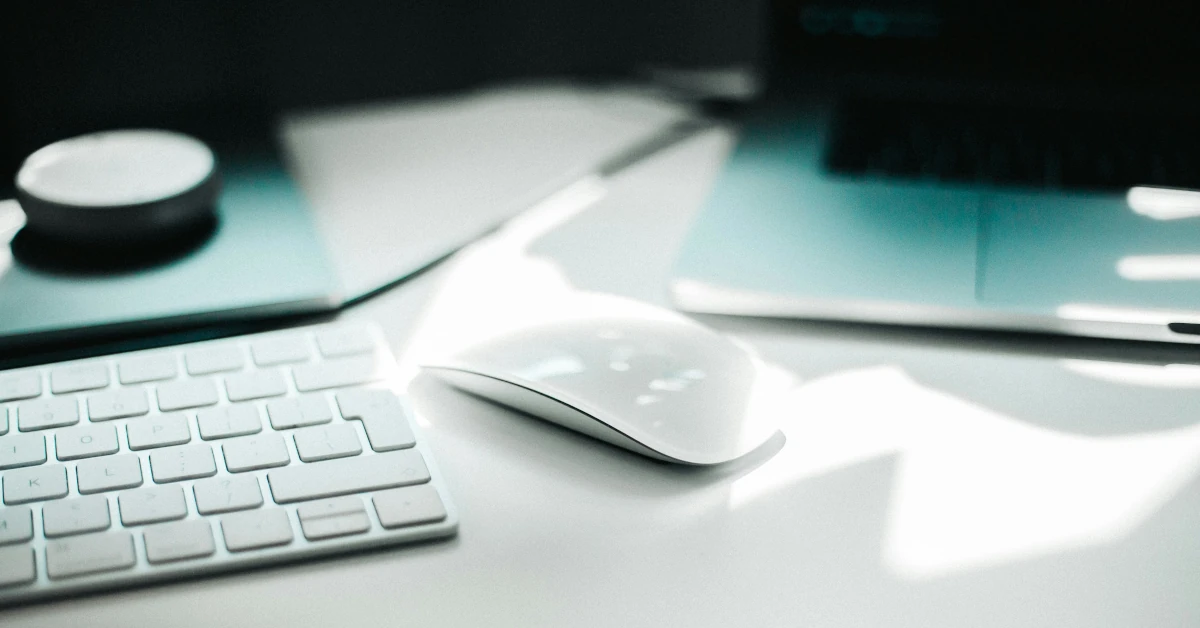 Cool USB & Desk Accessories for Work and Study